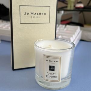 english pear and freesia mini candle